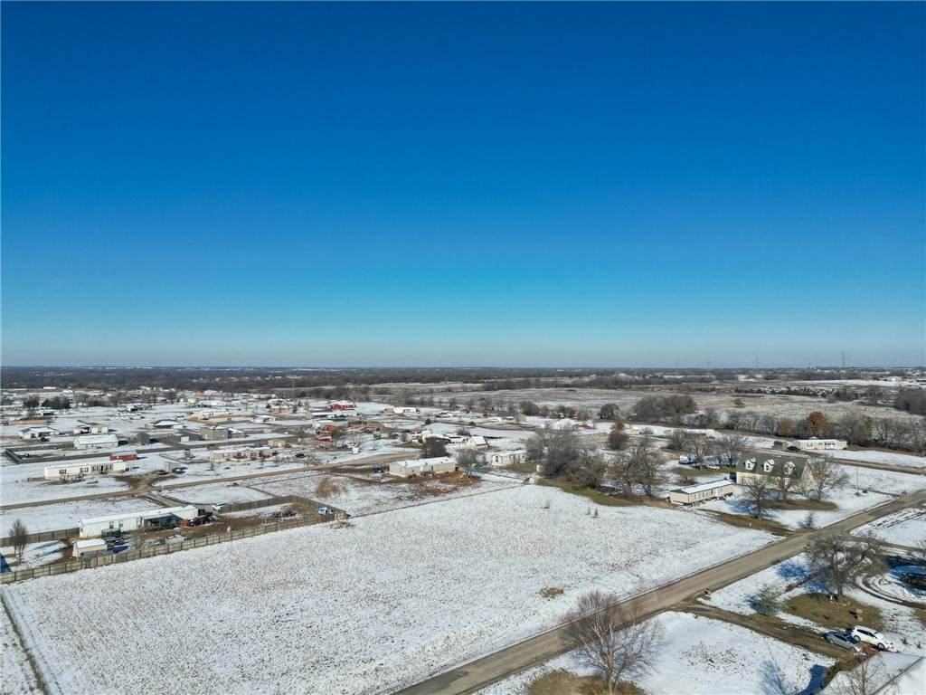 110 Garden Oaks Drive - Photo 1
