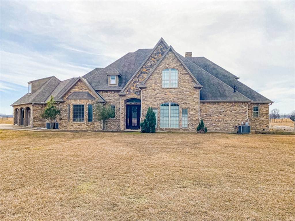 2185 Shady Lane - Photo 1