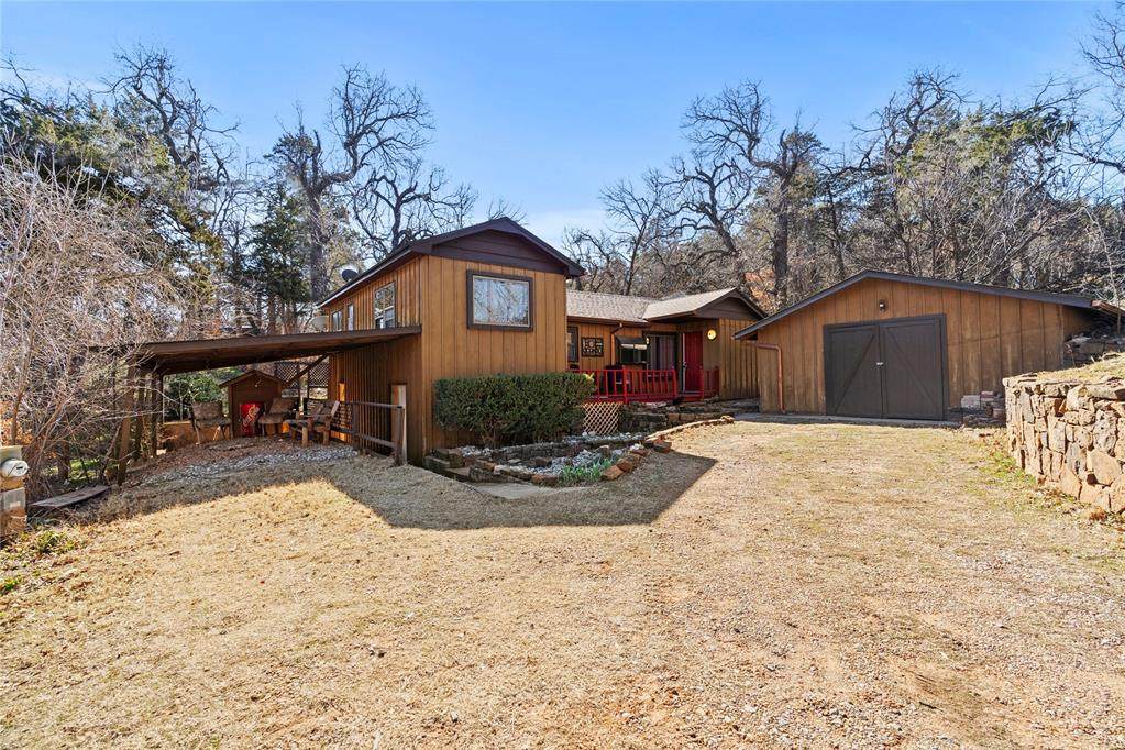 569 5th Street - Photo 1