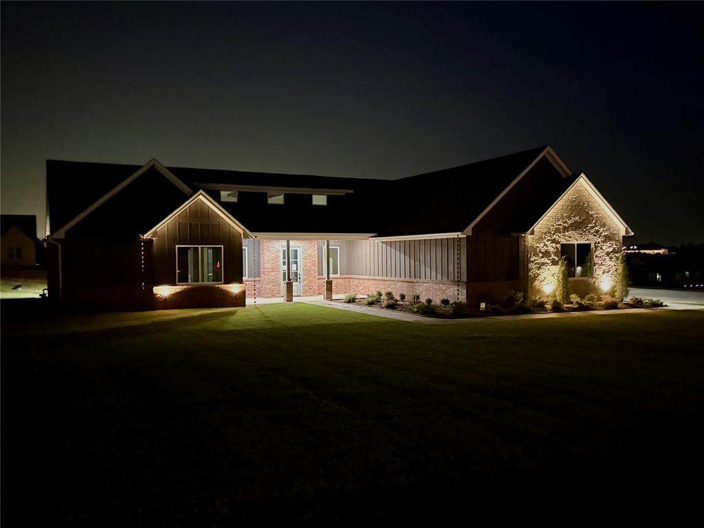 4501 Raymond Lane - Photo 1