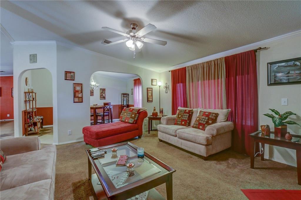 301 Cedar - Photo 1