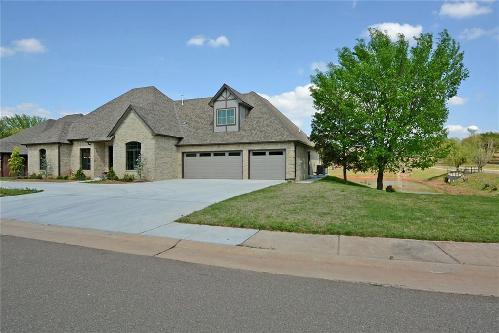 424 Seville Drive - Photo 1