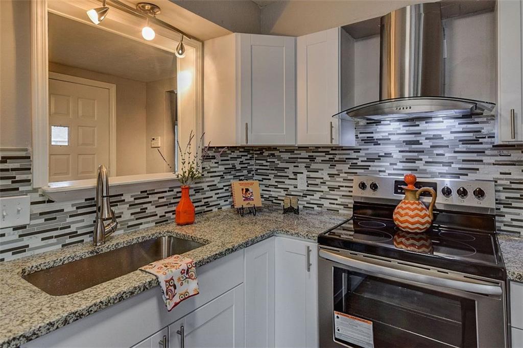 6608 Grove Avenue - Photo 1