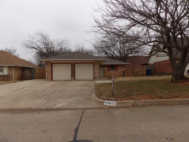 3200 Idylwild Drive - Photo 1