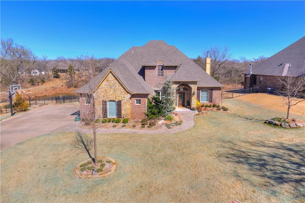 9226 Bergamo Boulevard - Photo 1