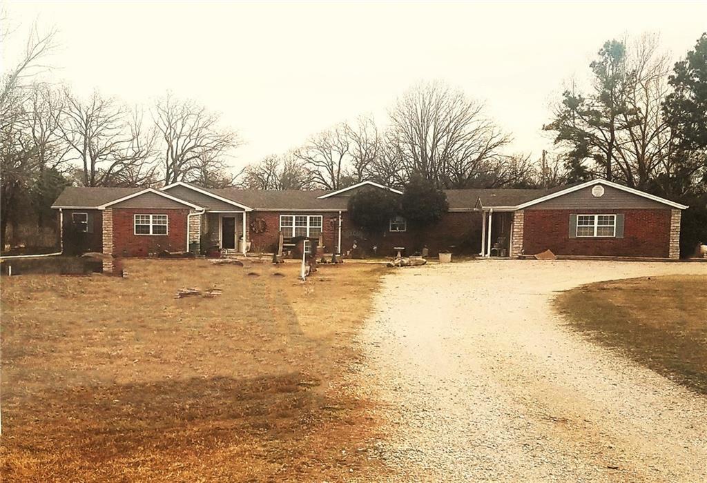 381033 Old Highway 62 - Photo 1