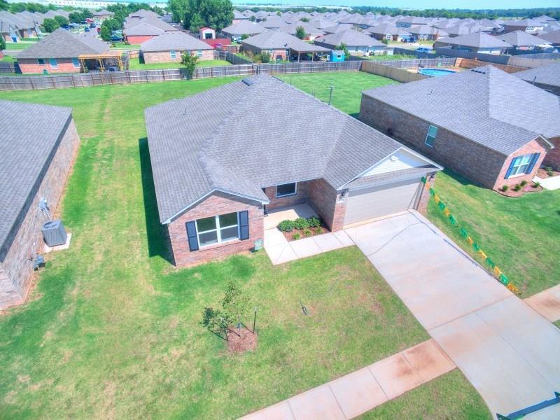 7601 Leichter Avenue - Photo 1