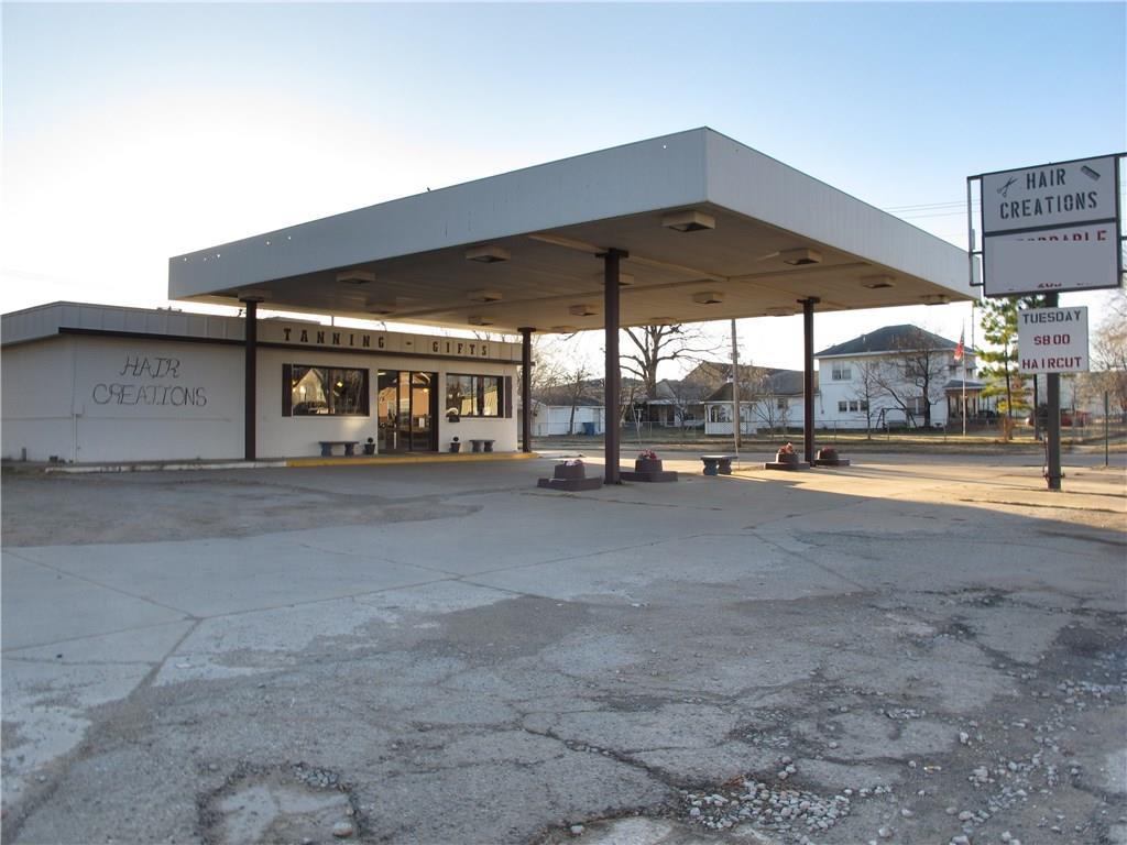 502 Cleveland - Photo 1