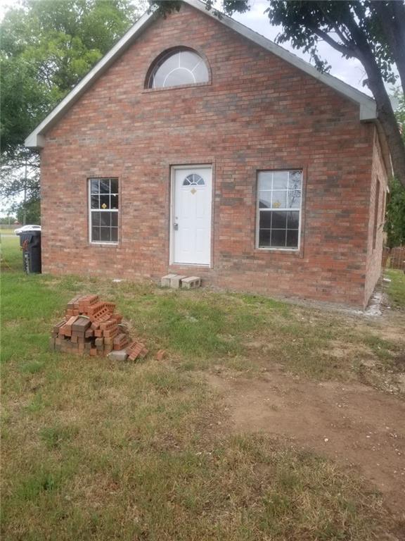 1015 110th Street - Photo 1