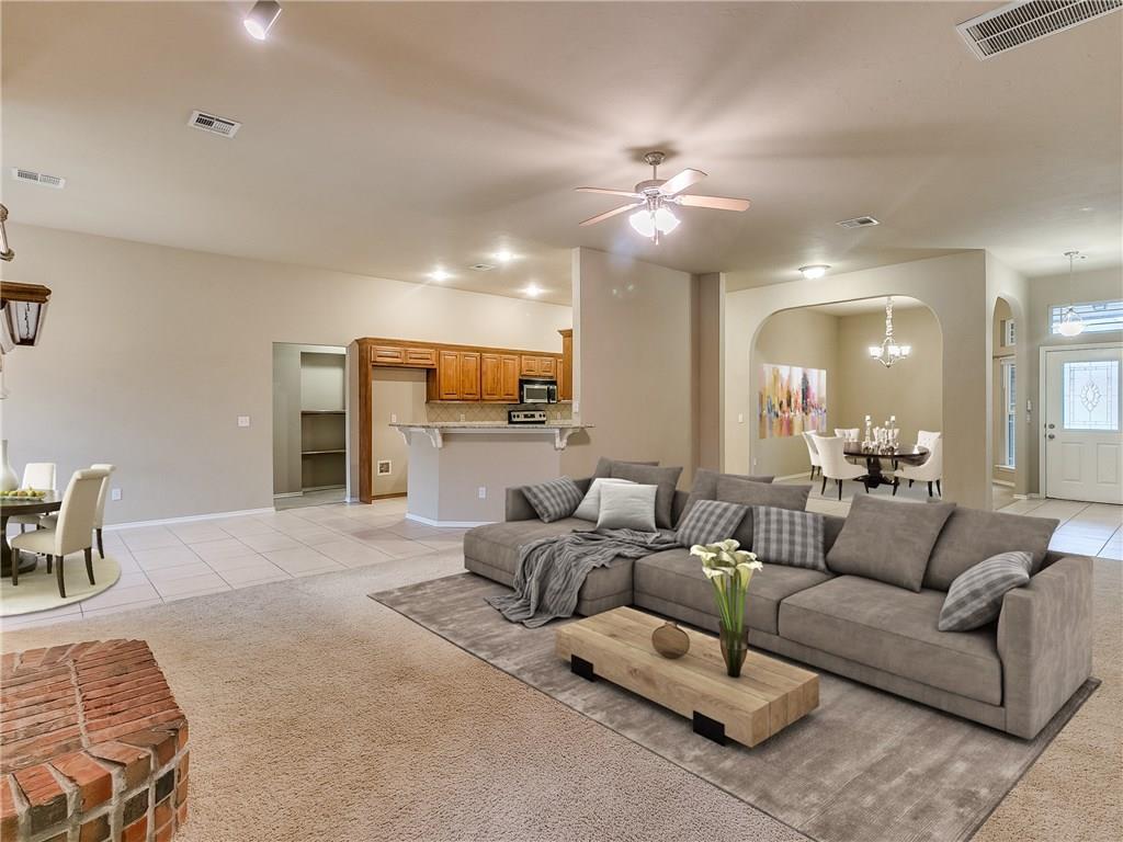 612 Summit Bend - Photo 1