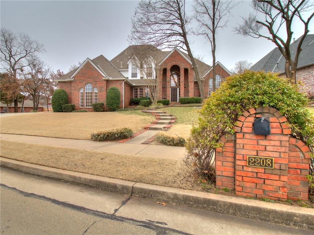 2208 Augusta Avenue - Photo 1