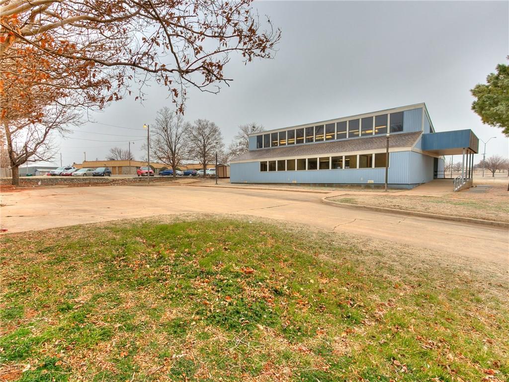 2904 Parklawn - Photo 1