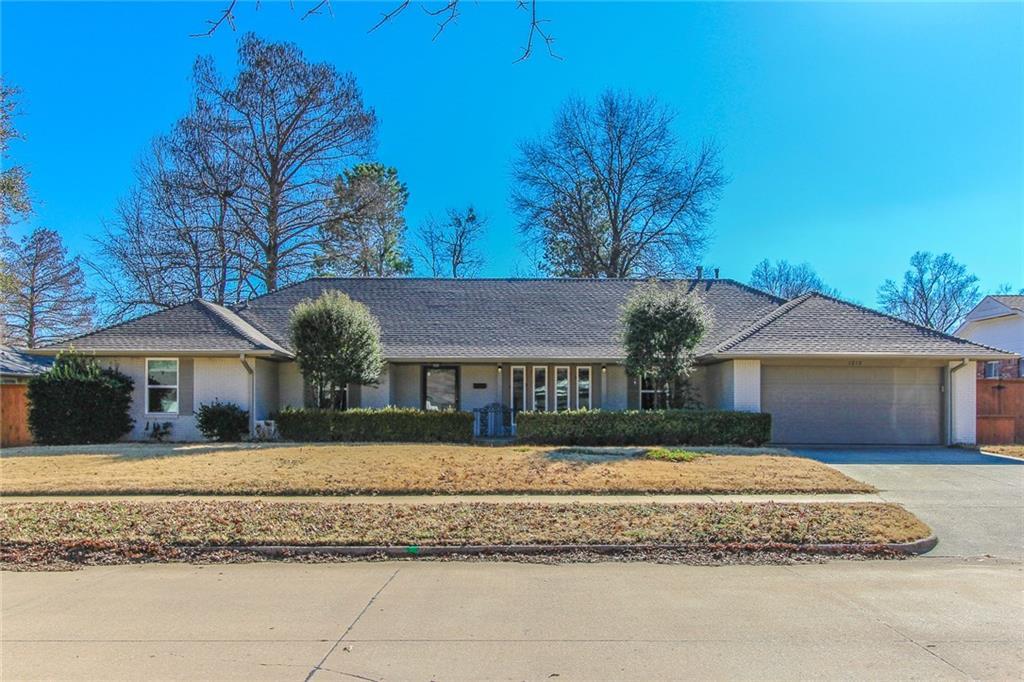 1212 Greenbriar Court - Photo 1