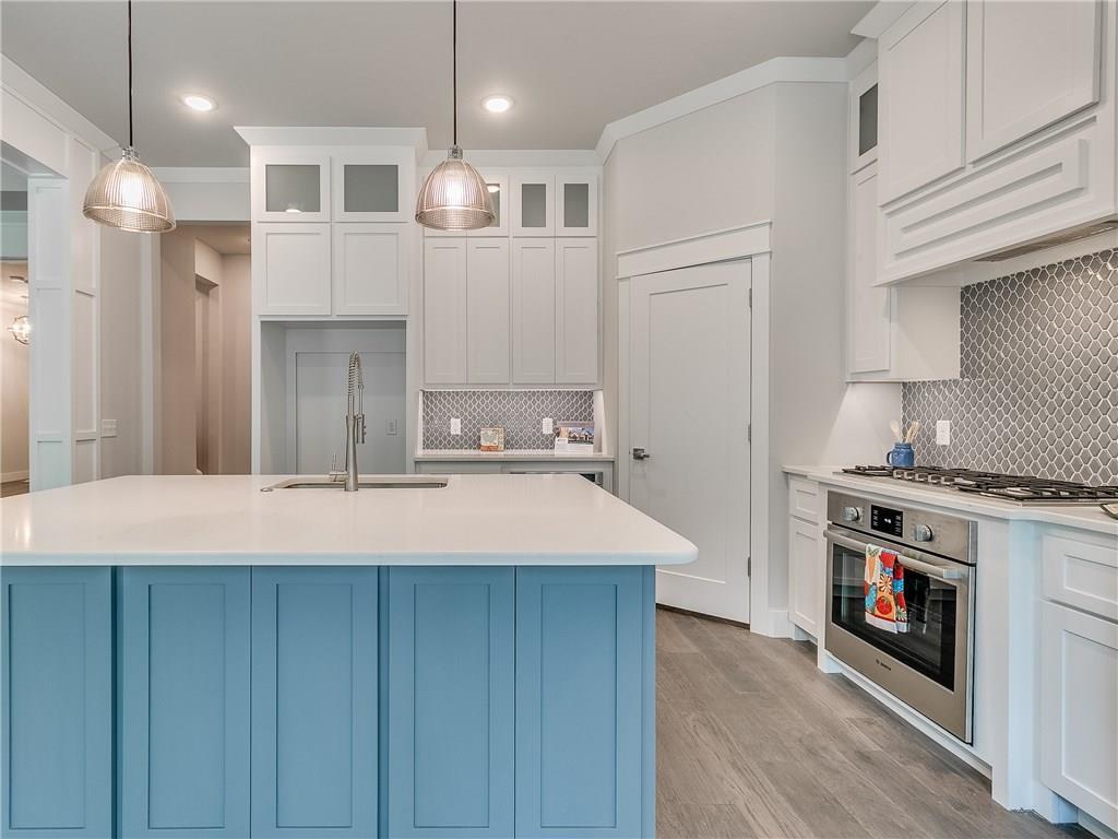 8616 Snow Court - Photo 1