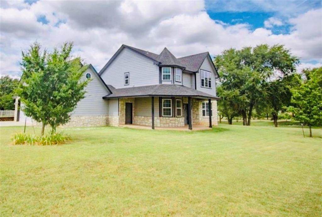 703 Hunter Lane - Photo 1