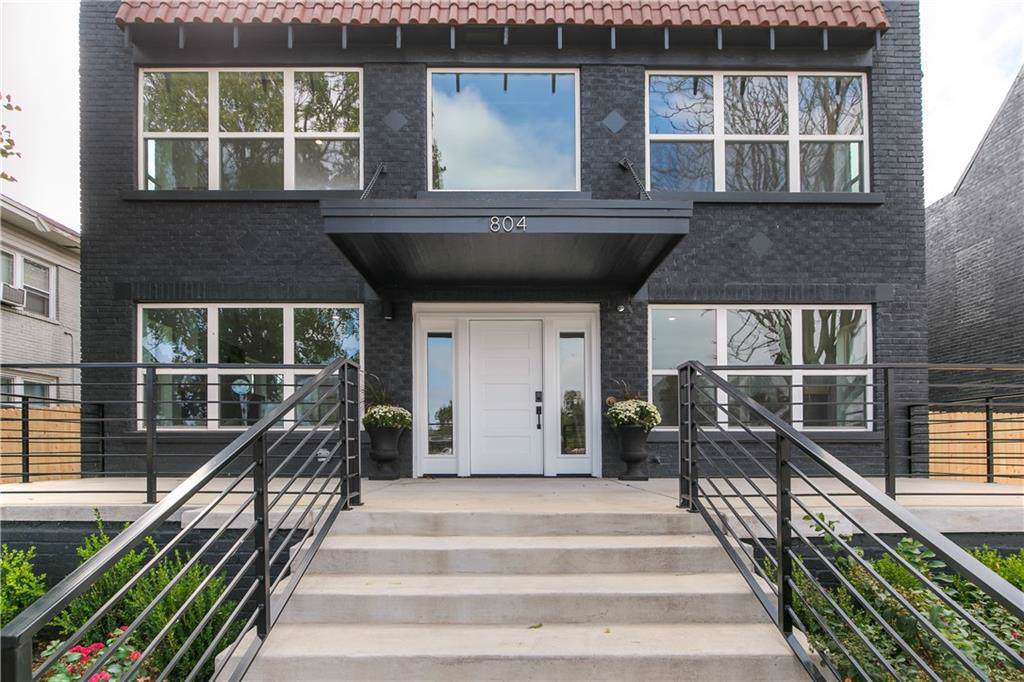 804 23rd Street - Photo 1