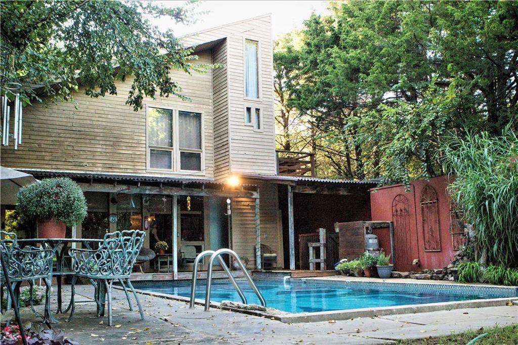 10332 2432 Circle - Photo 1