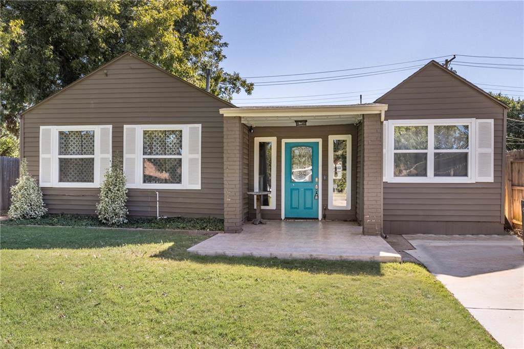 1720 19th Street - Photo 1