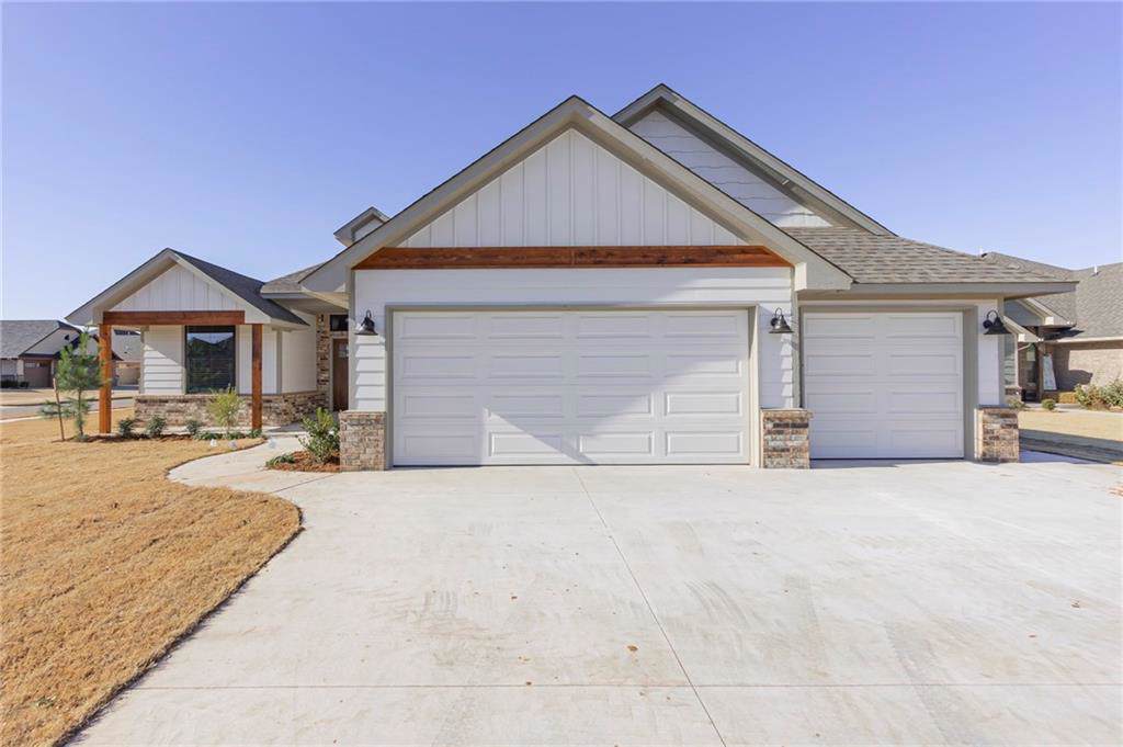 427 Auburn Lane - Photo 1