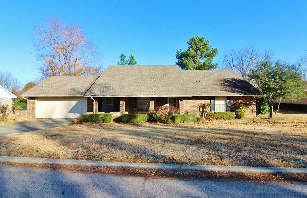 808 William Boulevard - Photo 1