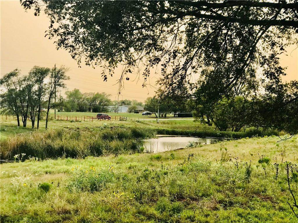 2101 Highway 66 Highway - Photo 1