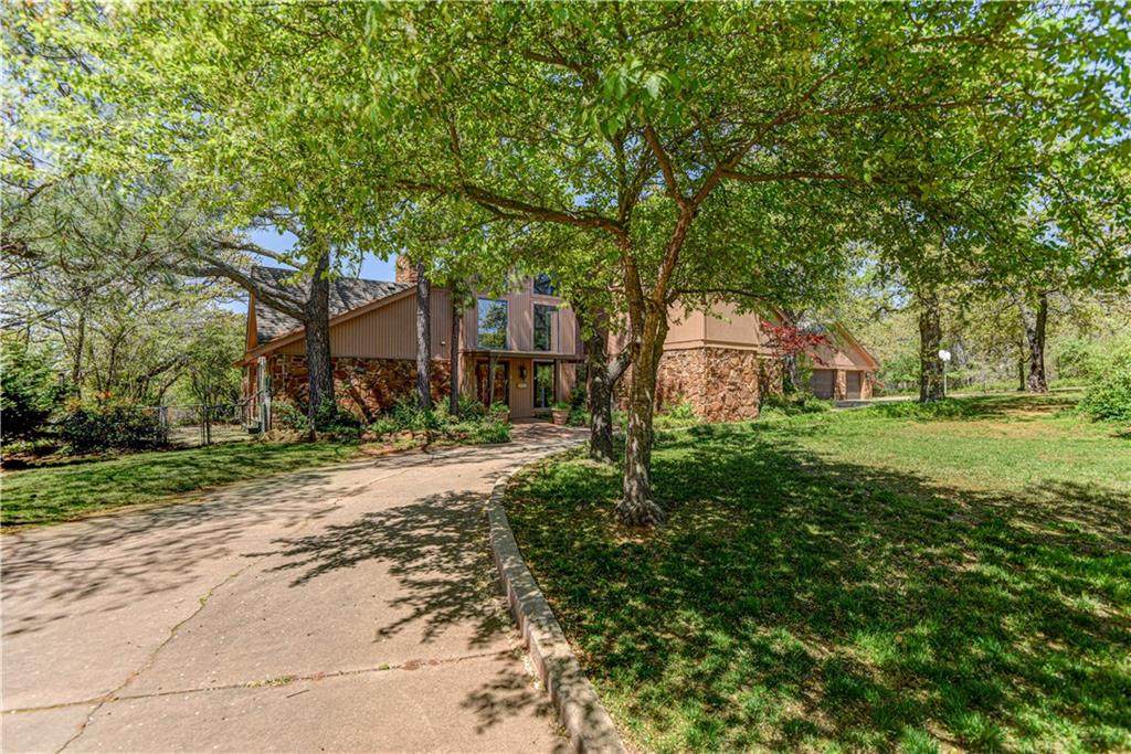 2113 Woodhill Road - Photo 1 2113 Woodhill Road - Photo 1