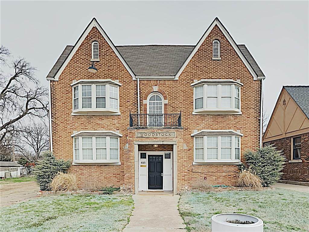 421 28th Street - Photo 1