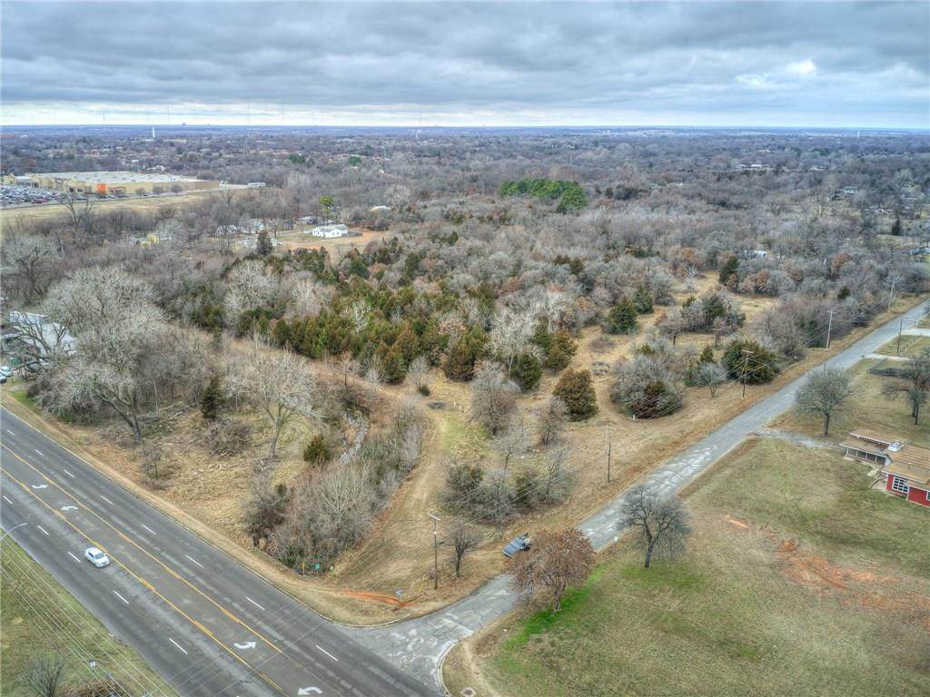 9315 23 Street - Photo 1
