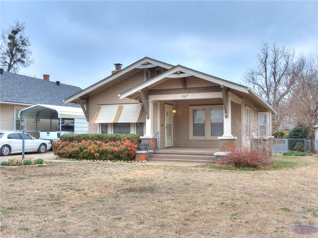 1007 Hoff Avenue - Photo 1