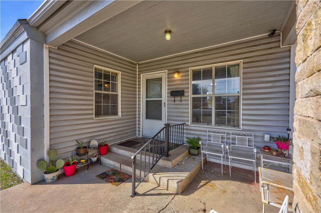 3633 20 Street - Photo 1