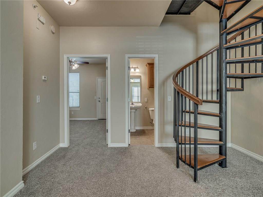 1812 Alameda Street - Photo 1