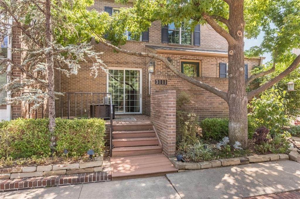 3111 63rd Street - Photo 1