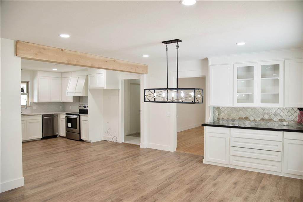 415 Arizona Street - Photo 1