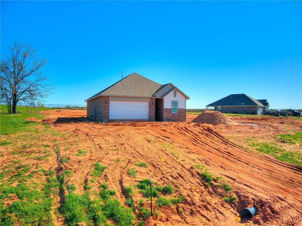 4440 Smokestack Road - Photo 1