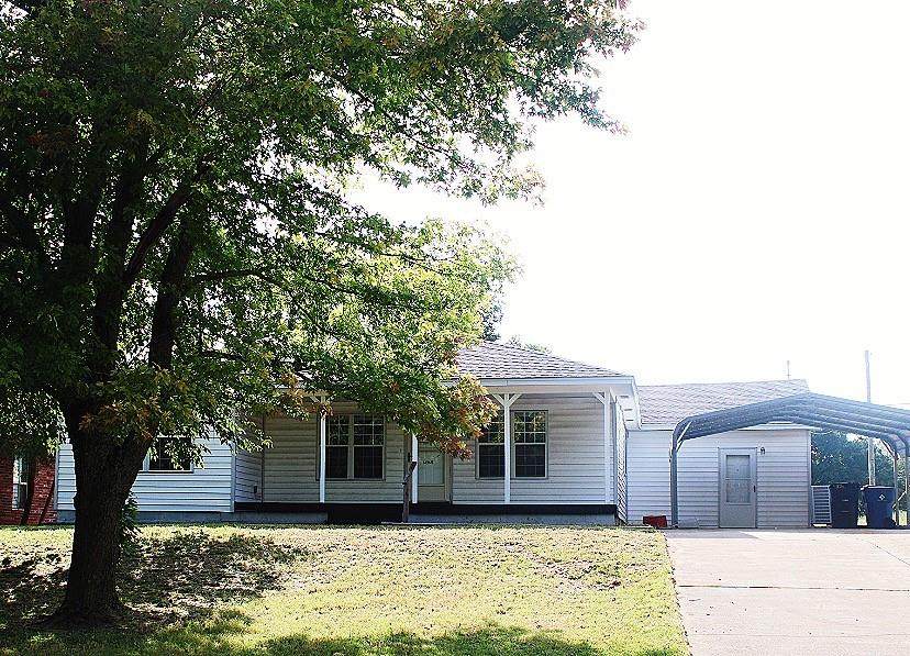 311 Main Street - Photo 1
