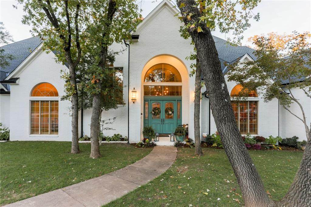 2509 Crossing Drive - Photo 1