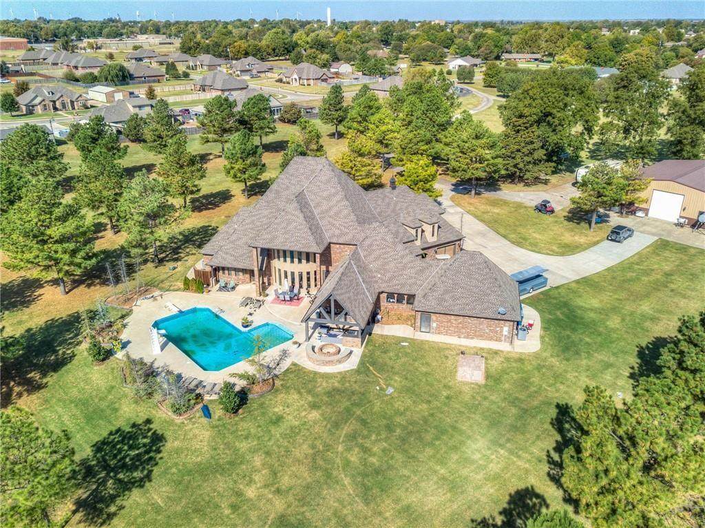 404 Jeffries Drive - Photo 1