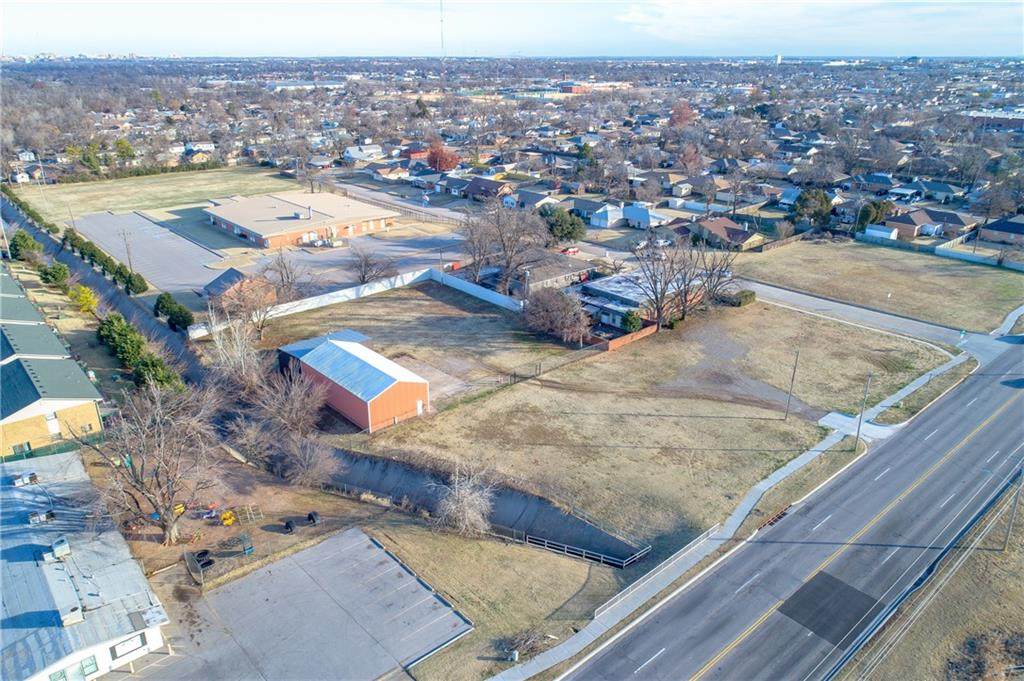 225 59th Street - Photo 1