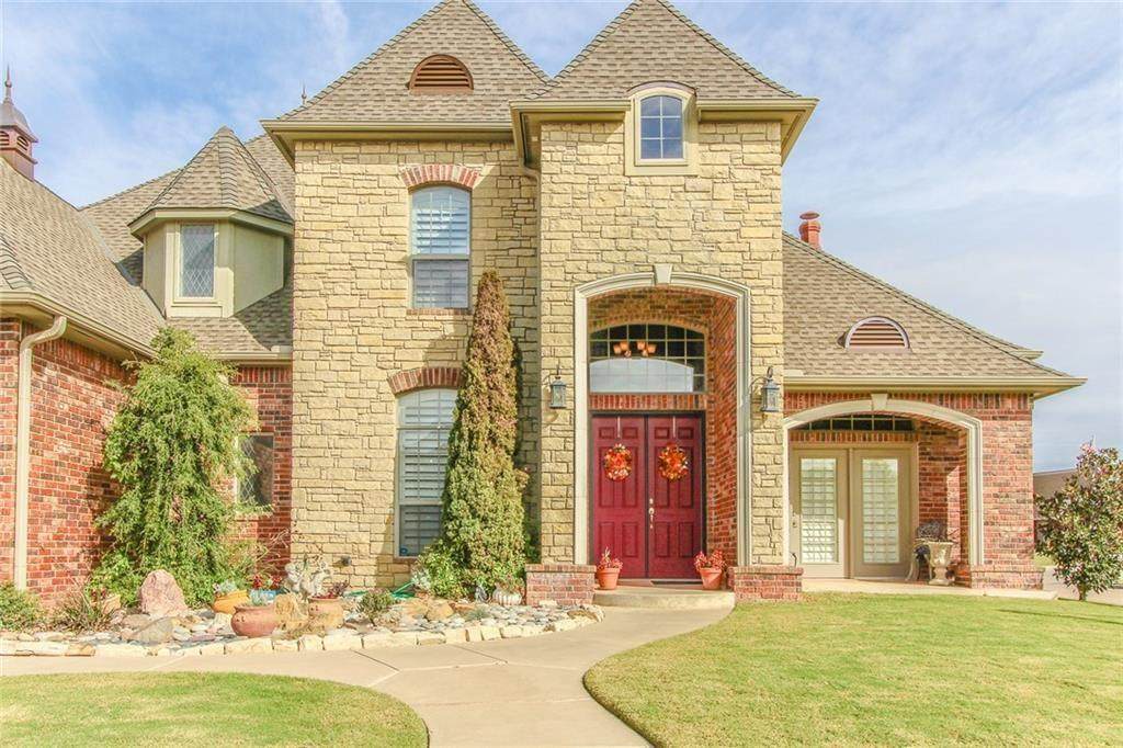 4501 Tuscany Drive - Photo 1
