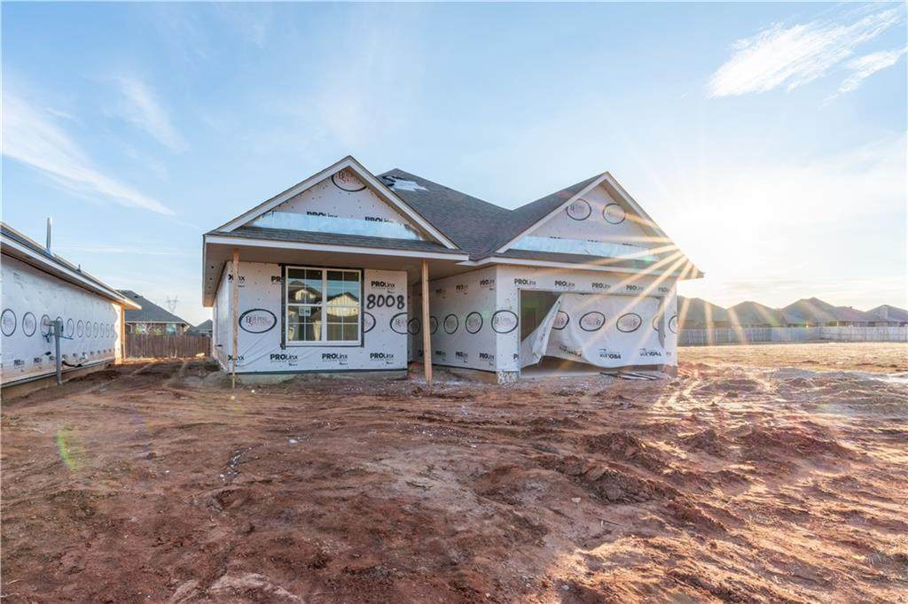 8008 161st Terrace - Photo 1
