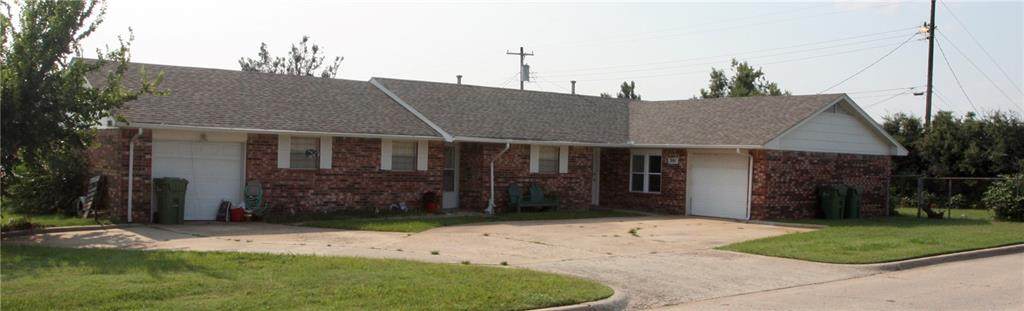 301 Vandament Avenue - Photo 1