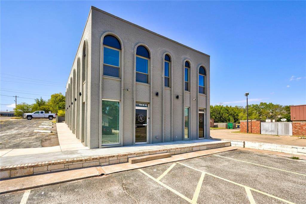 505 46th Street - Photo 1
