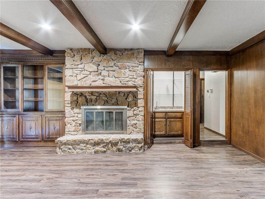 1426 Pheasant Run Court - Photo 1