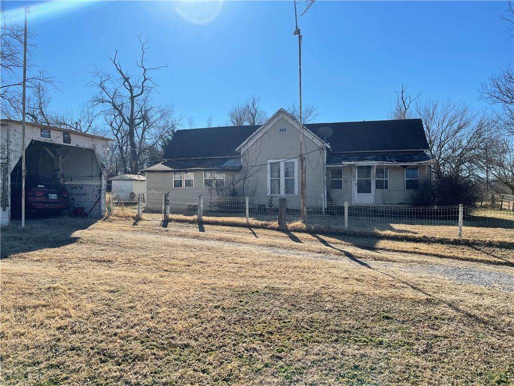 1207 Elm Street - Photo 1