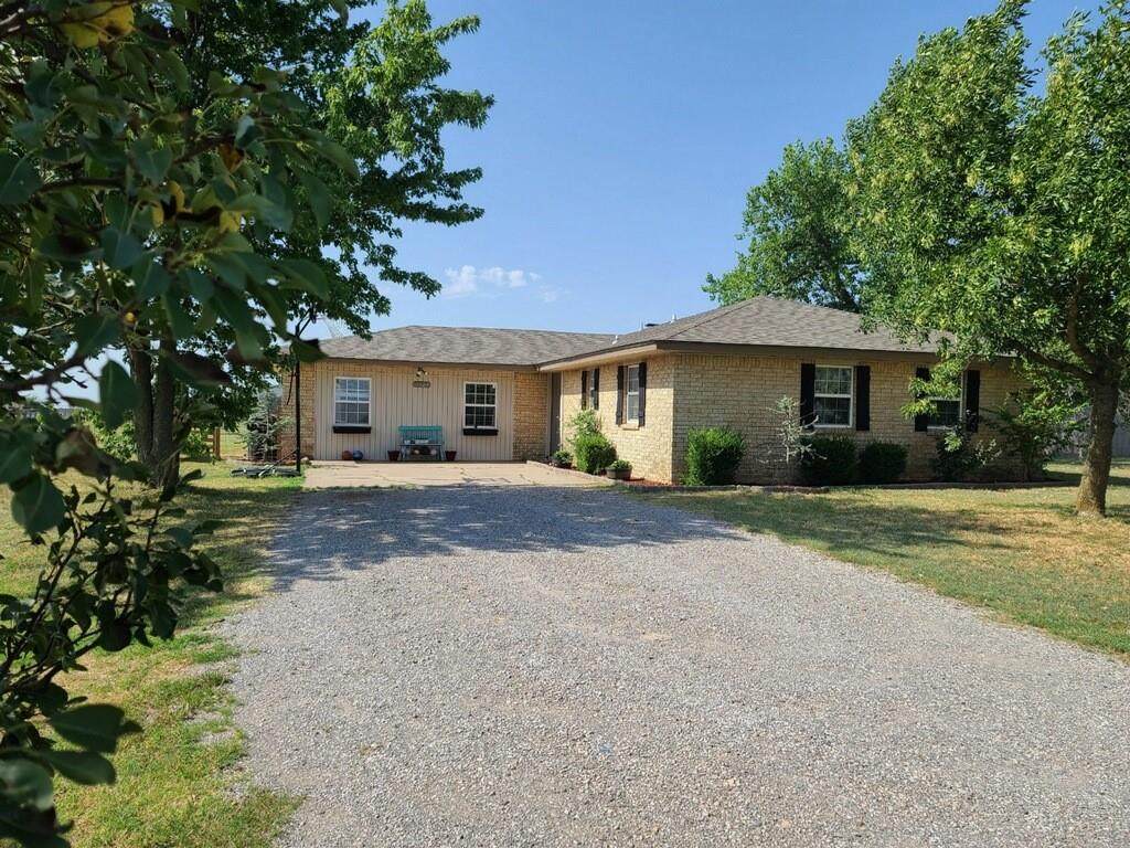 2329 County Road 1222 - Photo 1