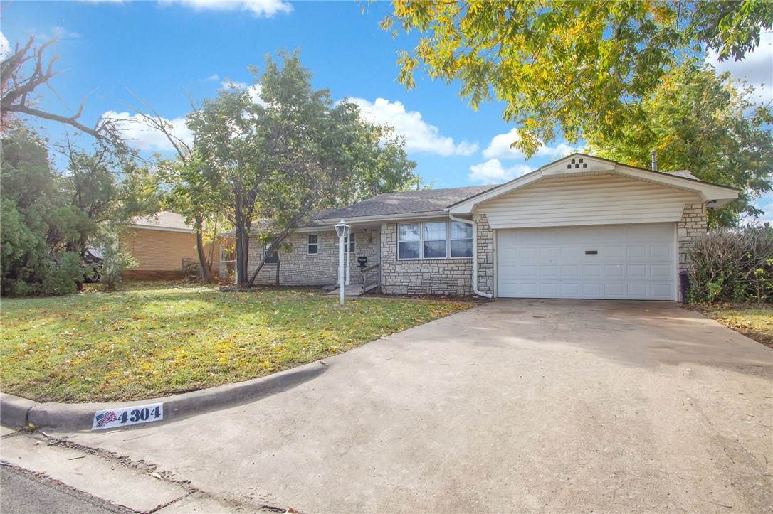 4304 12th Street - Photo 1