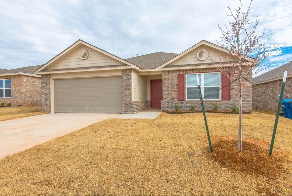 618 Audrey Drive - Photo 1