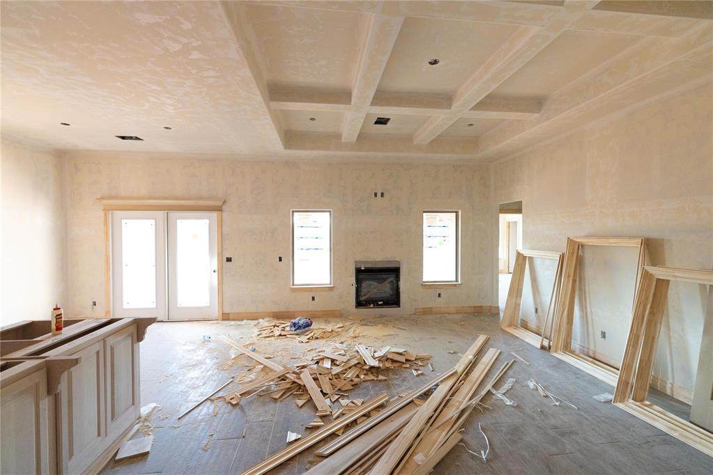 8241 Mountain Oak Drive - Photo 1