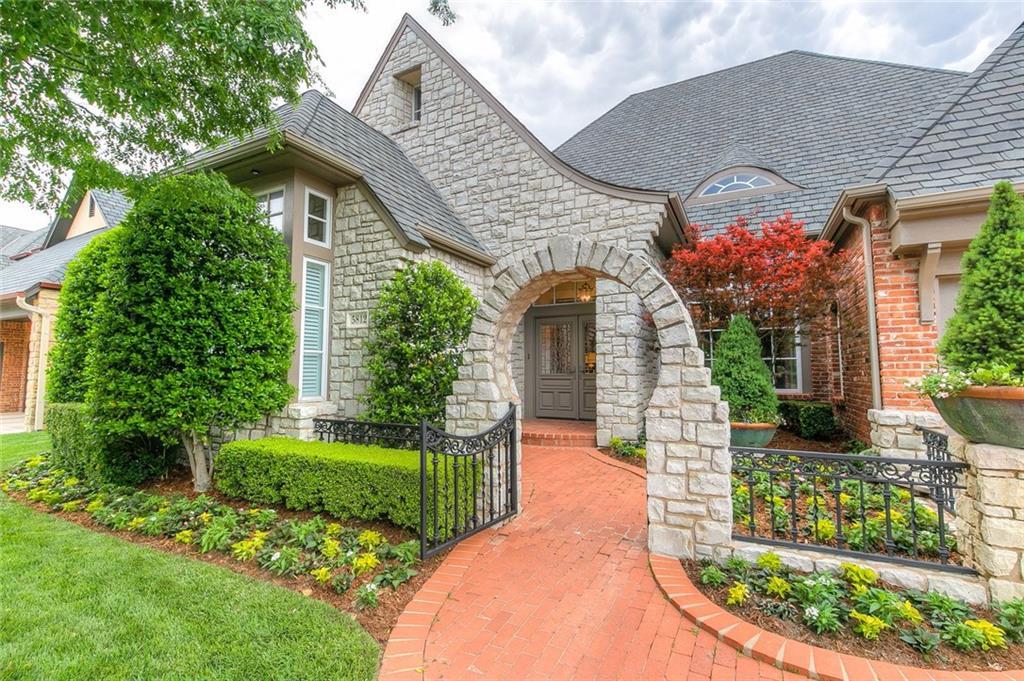 5812 Columbine Way - Photo 1