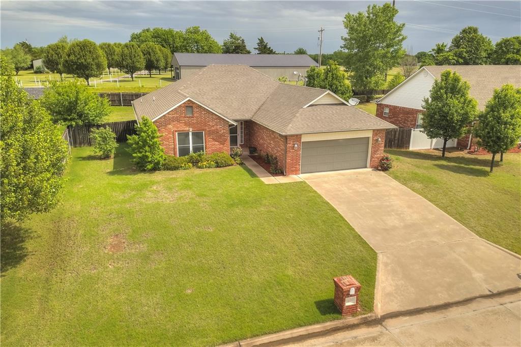1400 Berkshire - Photo 1